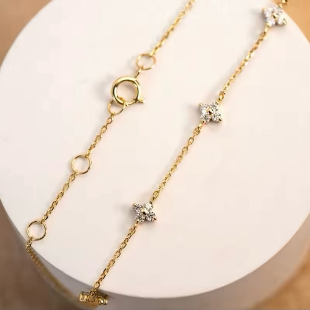 NWT 925 Sterling Silver Gold Plated Clover Bracelet Size Adjustable - Picture 2 of 5
